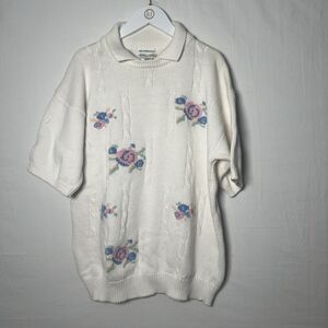Izod Vintage White Short Sleeve Sweater Cottagecore Preppy Embroidered Knit Sz L